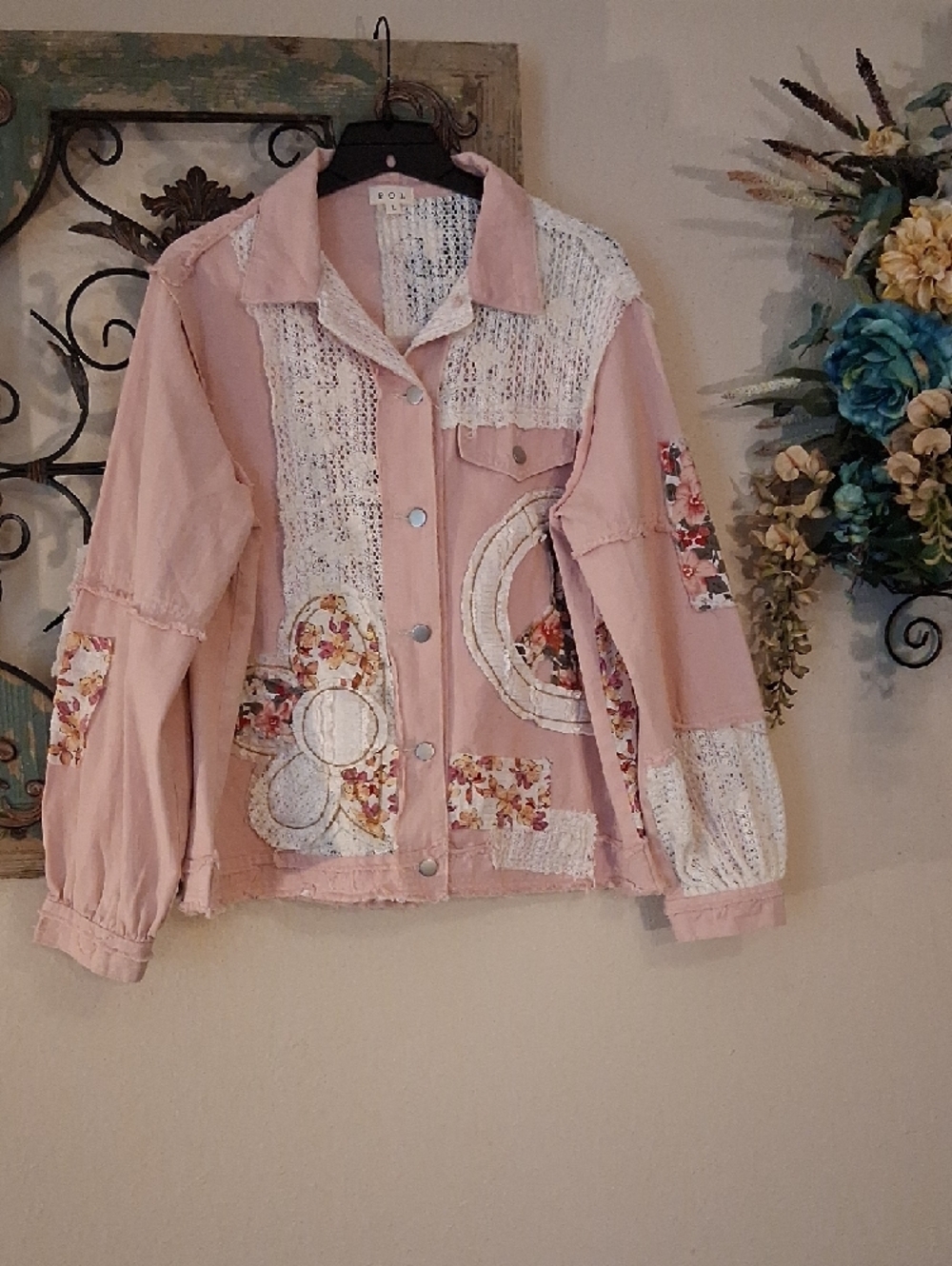 POL Pink Floral Patchwork Jacket with Appliqué Flower. Size Large - Picture 6 of 11
